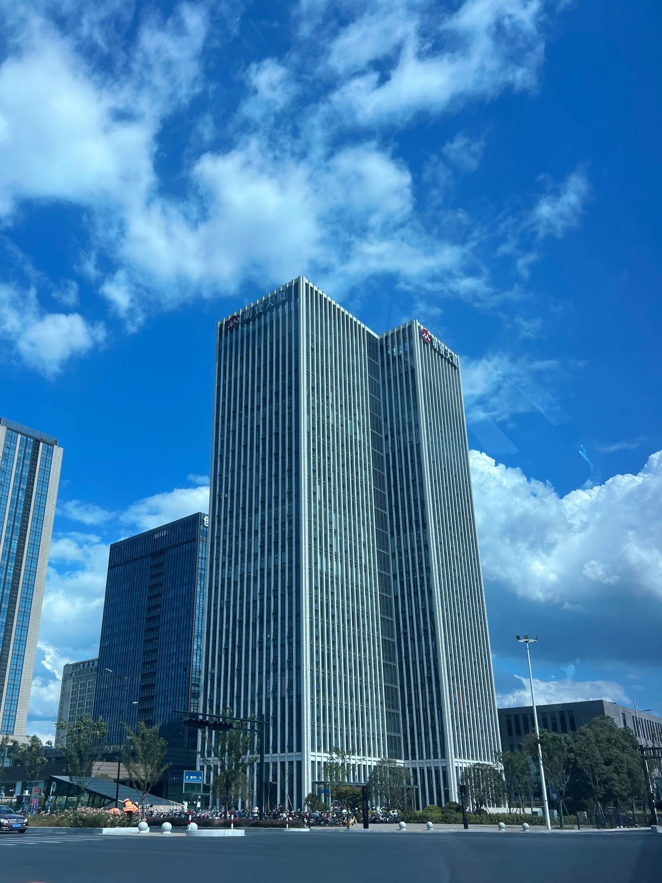 萌宝大厦
