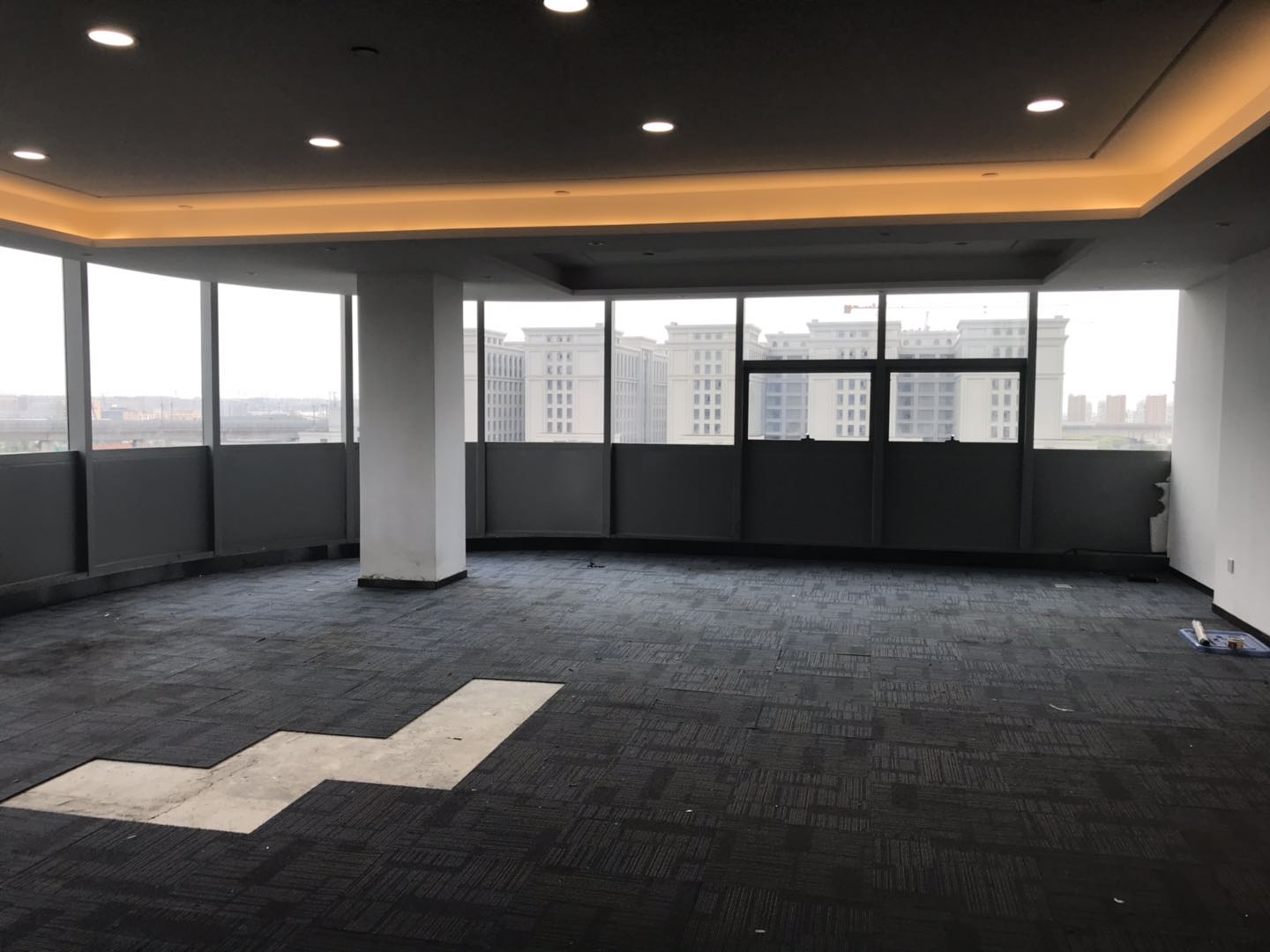 新天地跨贸小镇