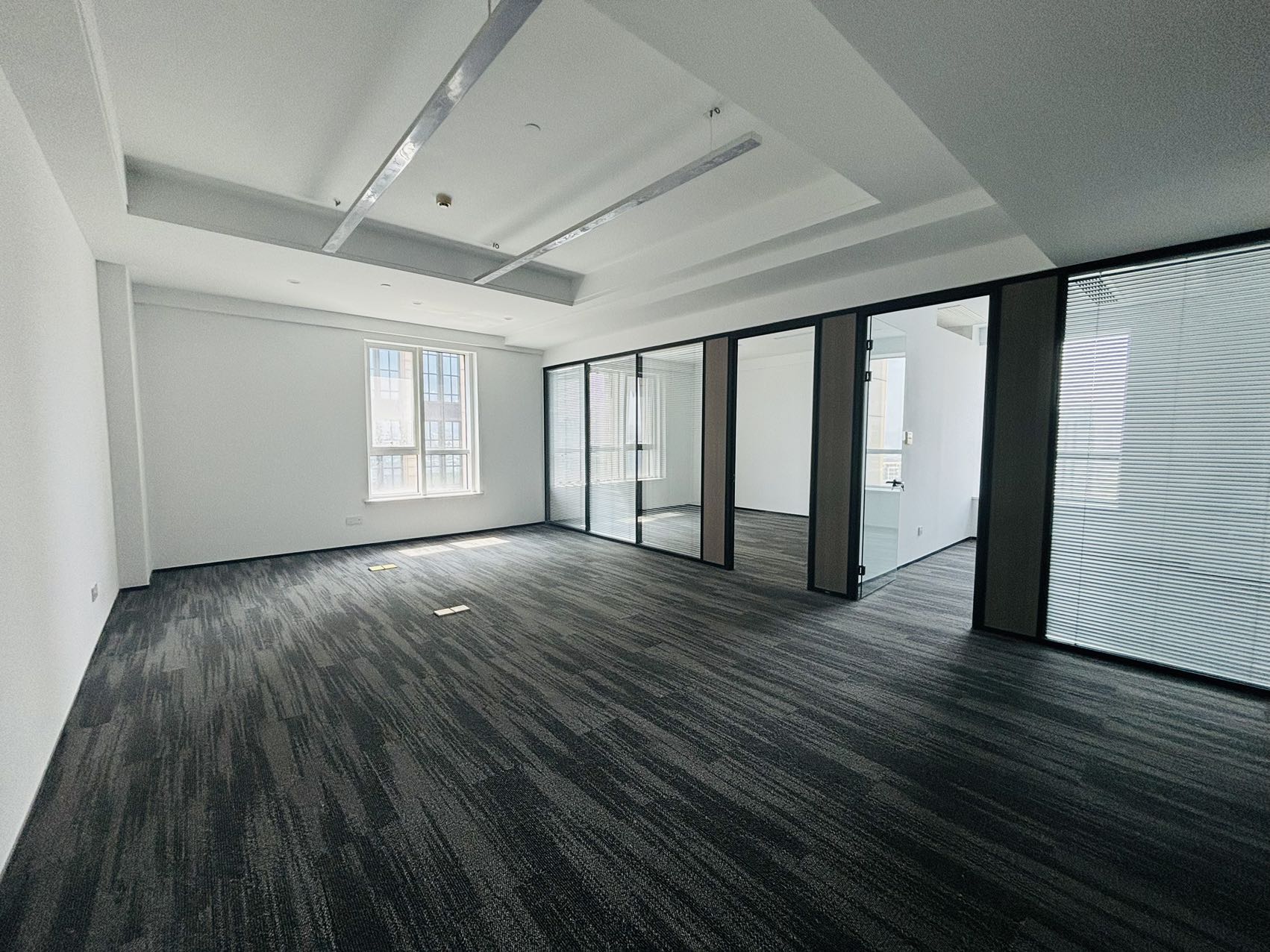 佰富时代中心广场