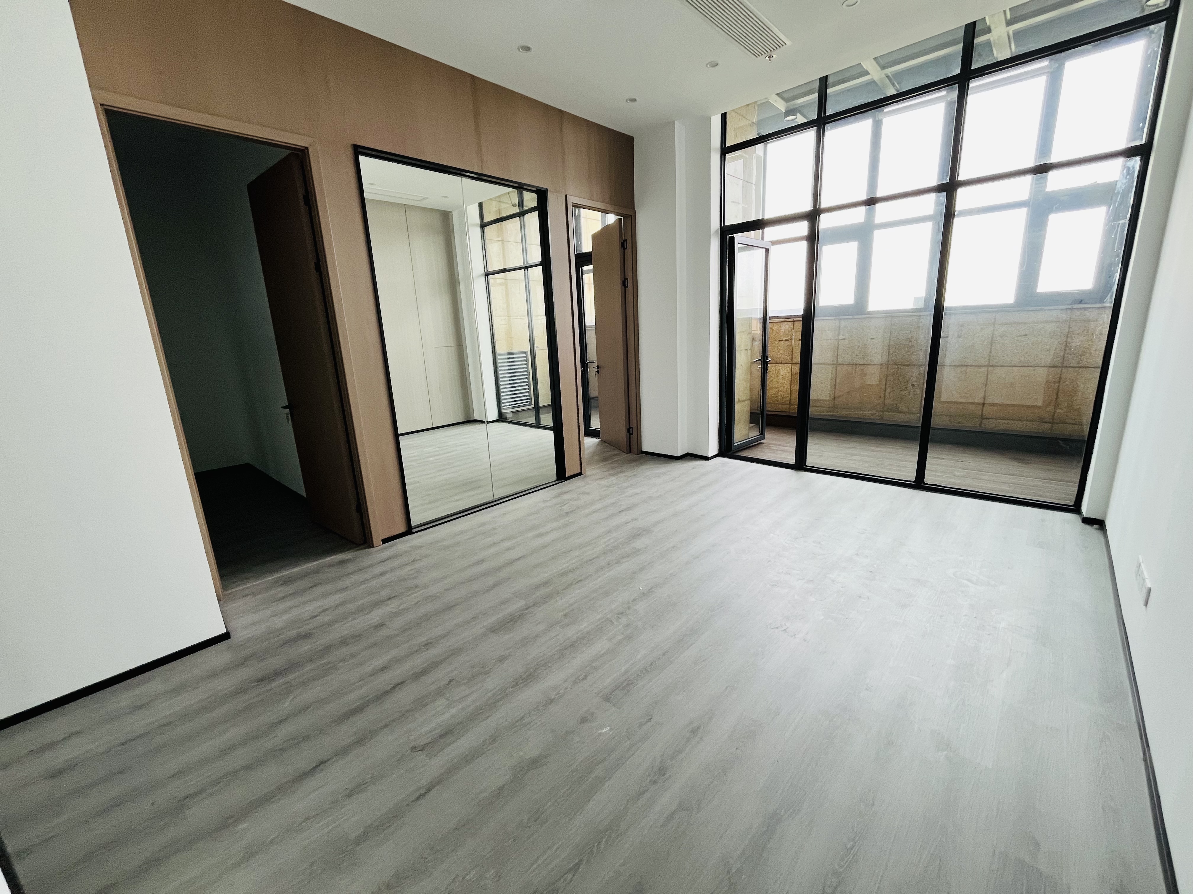 佰富时代中心广场