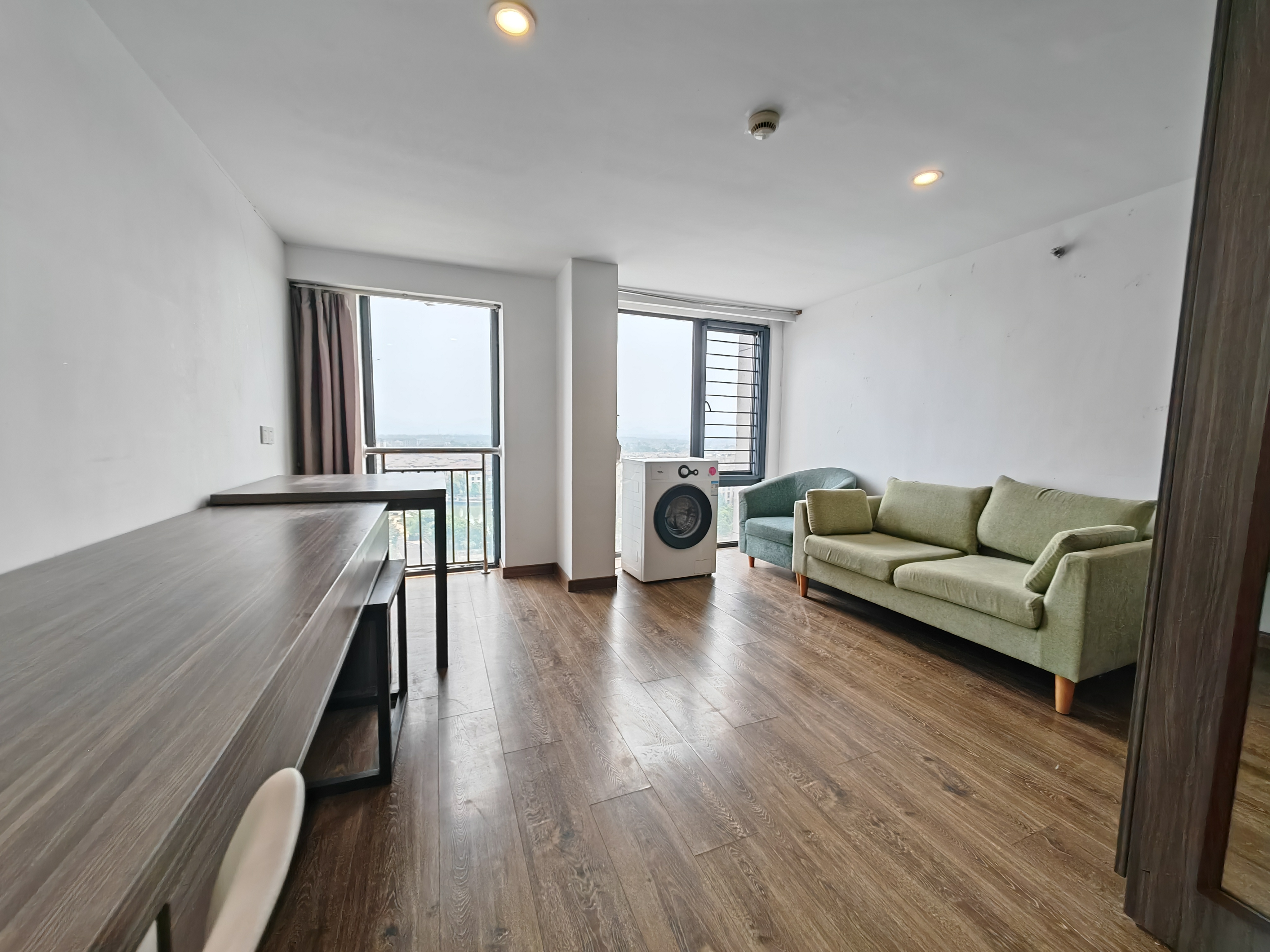 泊岸公寓阳光loft